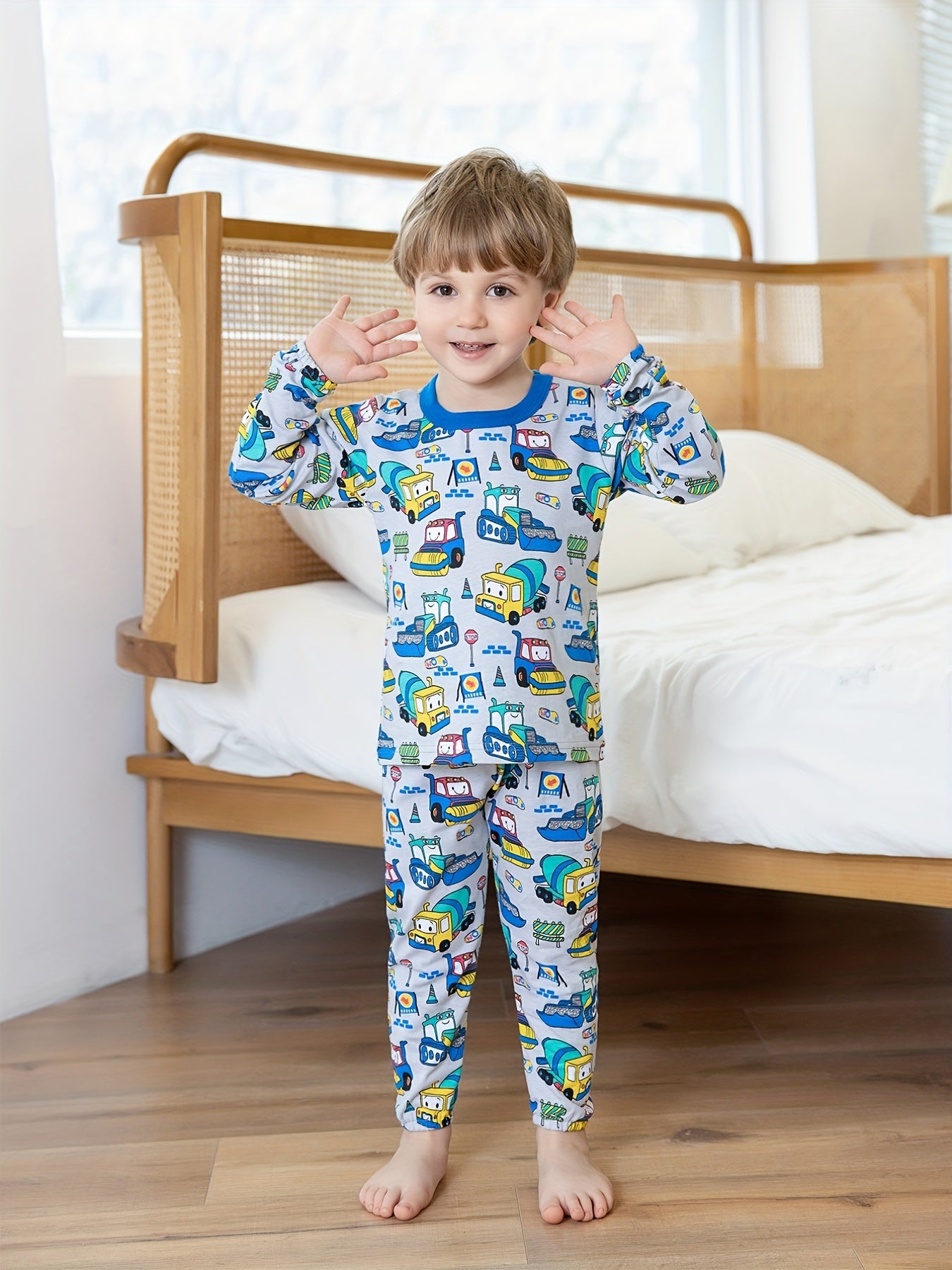 Boys Cartoon Car Print Cotton Pajamas Set