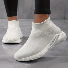 Breathable Slip On Running Shoes Women Lightweight Outdoor Sneakers