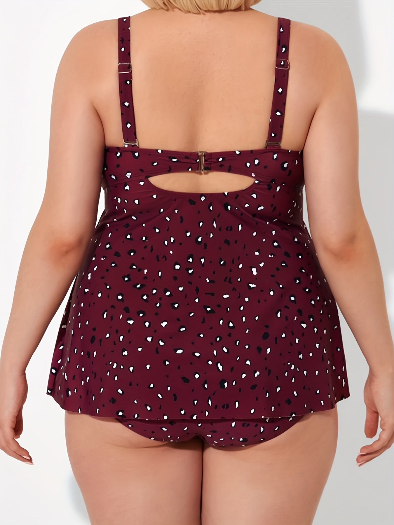 Graphic Print Knot Cut Out Swimsuit Set