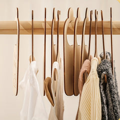 7pcs Kids' Clothing Separator Wooden Kids' Clothing Size Hanger
