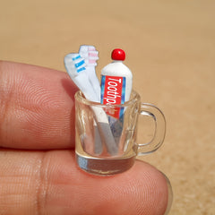 Toothbrush & Toothpaste Set in Resin Cup for Dollhouse Bathroom