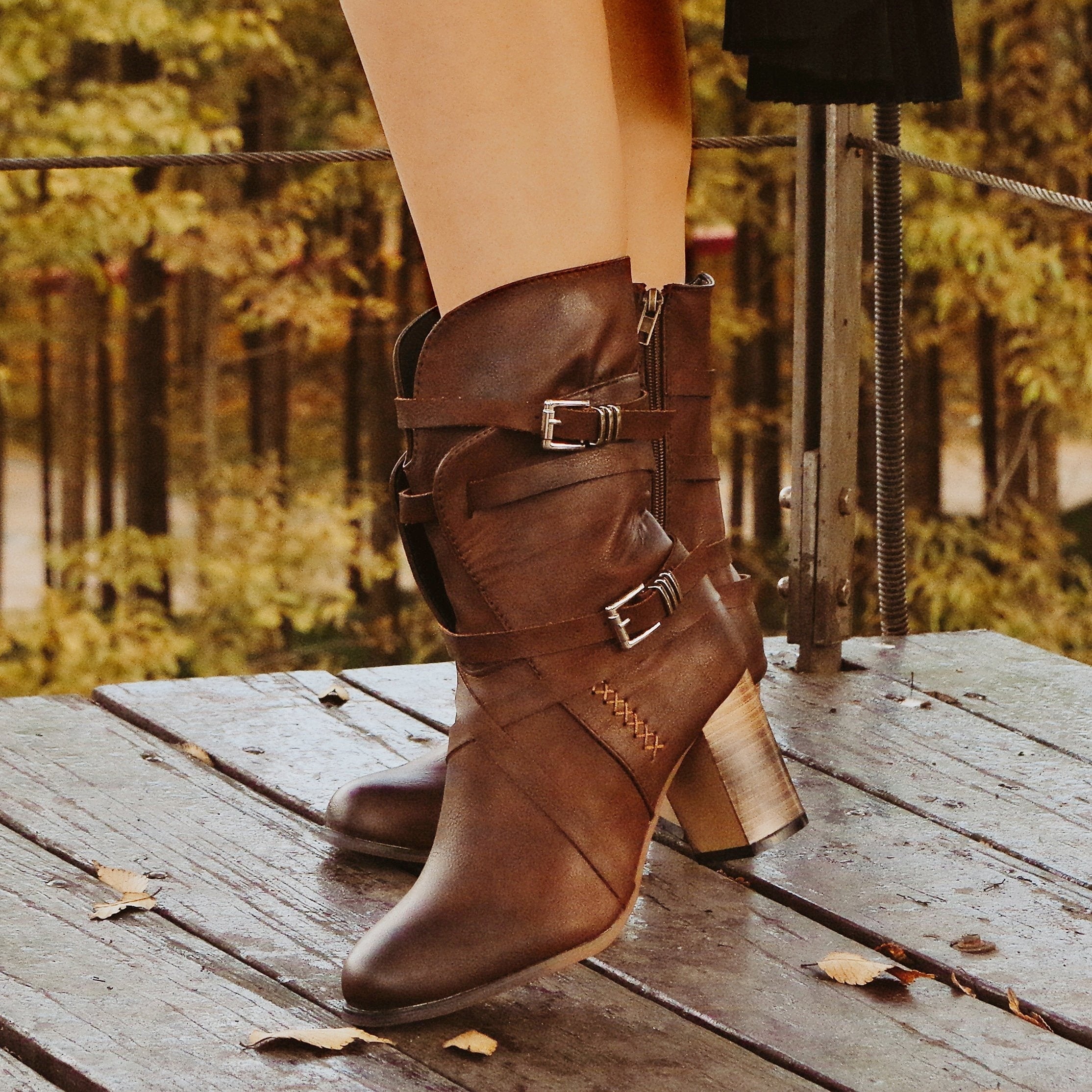 Women's Retro Mid Calf Boots Block Heeled Boots Western High Heeled Boots