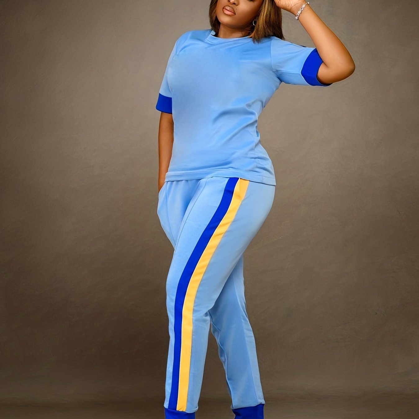 Casual Two piece Set Crew Neck Short Sleeve Tops & Pockets Pants Outfits