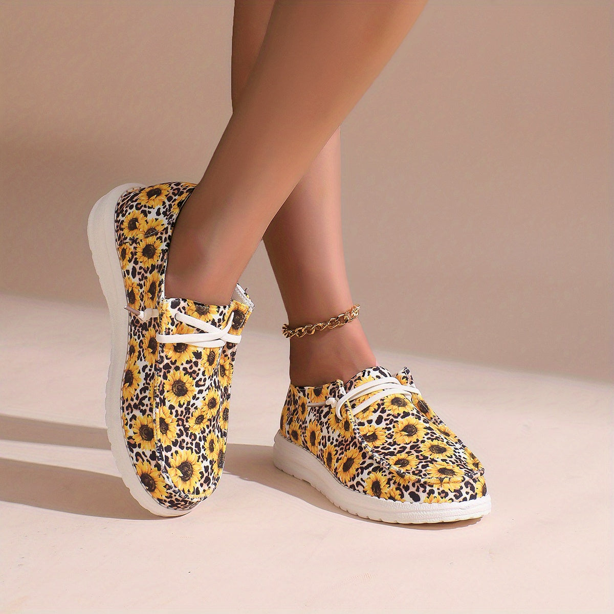 Women's Lace Up Boat Shoes Sunflower Pattern Flat Shoes