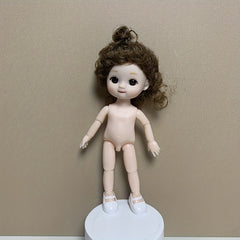 16cm Girl Doll 1/8 BJD Doll with Movable Joints Nude Body And Realistic Eyes