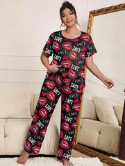 Heart & Lips Print Top & Pants Pajama Set