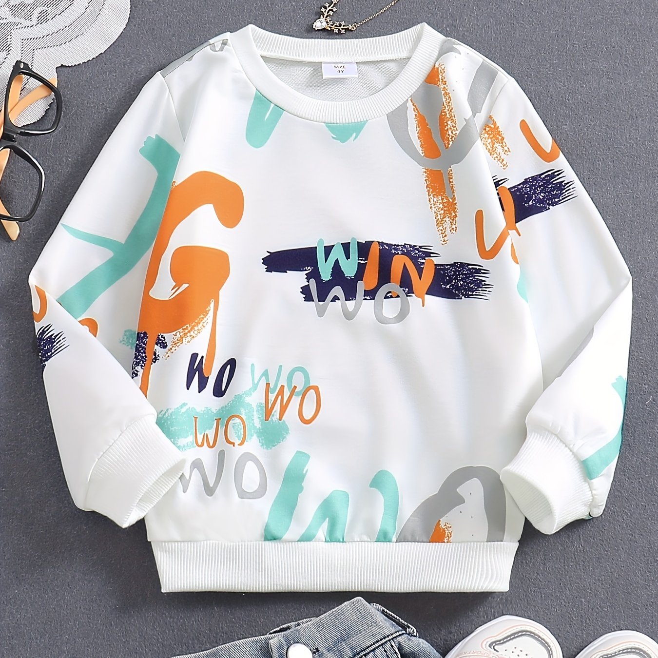 Graffiti Letter Print Boys Casual Pullover Sweatshirt