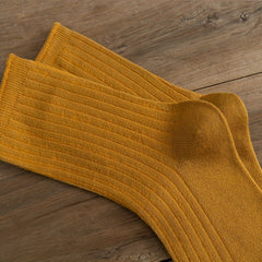 10 Pairs Women's Solid Crew Socks - Comfy & Breathable Mid Tube Stockings