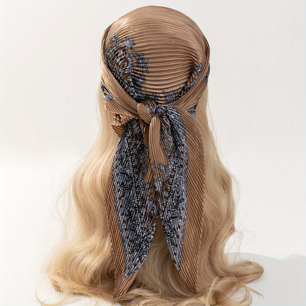 Baroque Pattern Print Bandana Pleated Square Scarf