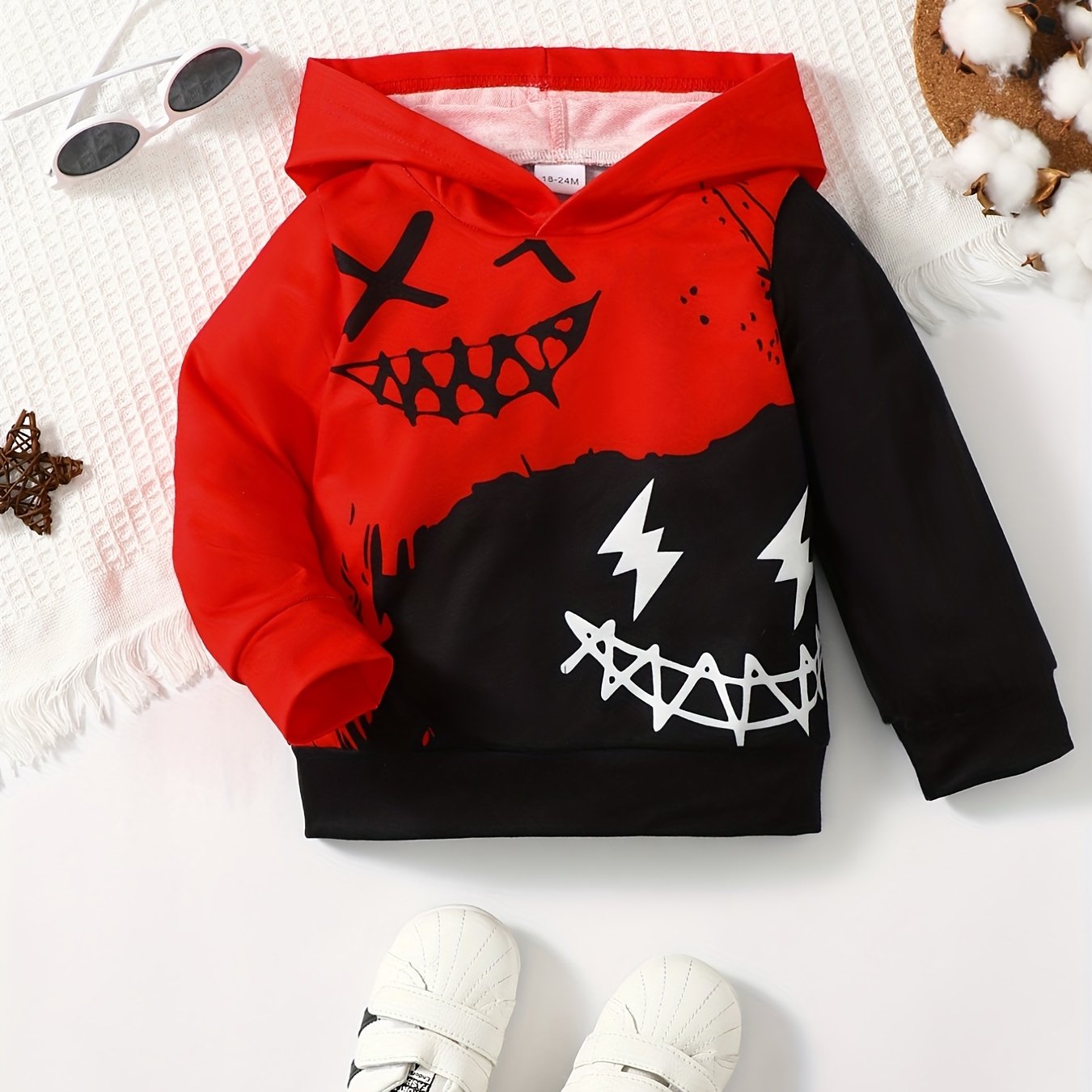 Boys Smiling Print Hooded Pullover Sweatshirt