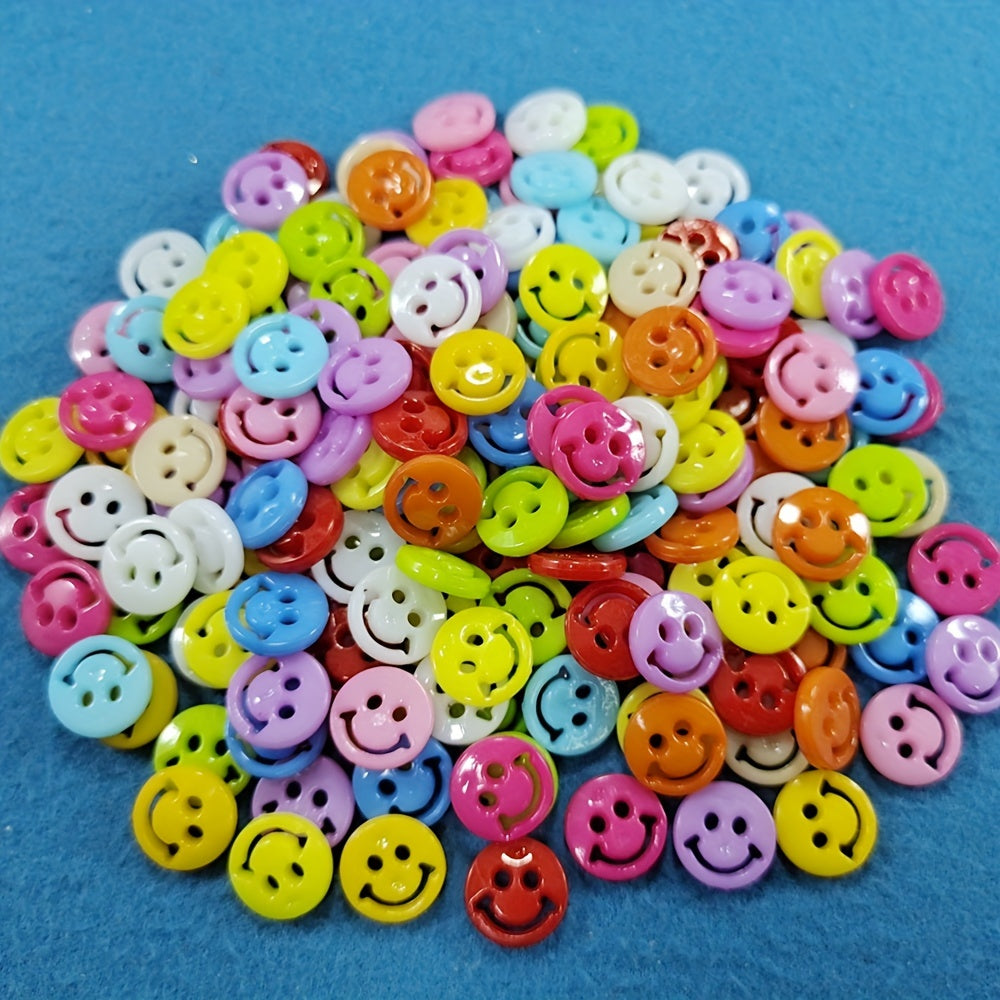 50pcs Mixed Smile Plastic Buttons for DIY Children's Clothing Accessories