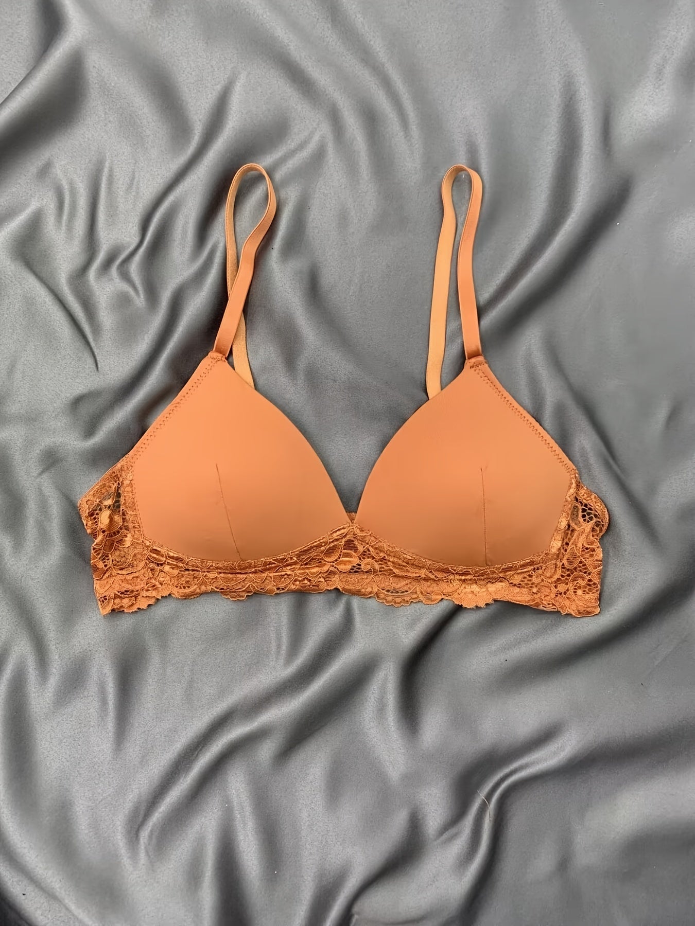 Soft Wireless Lace Trim Bra Thin Everyday Bra