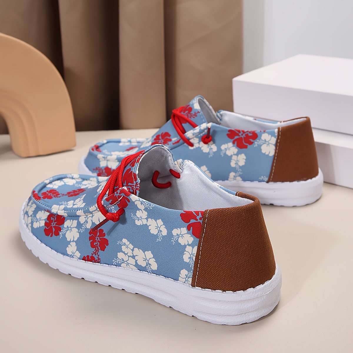 Floral Pattern Low Tube Outdoor Flat Shoes