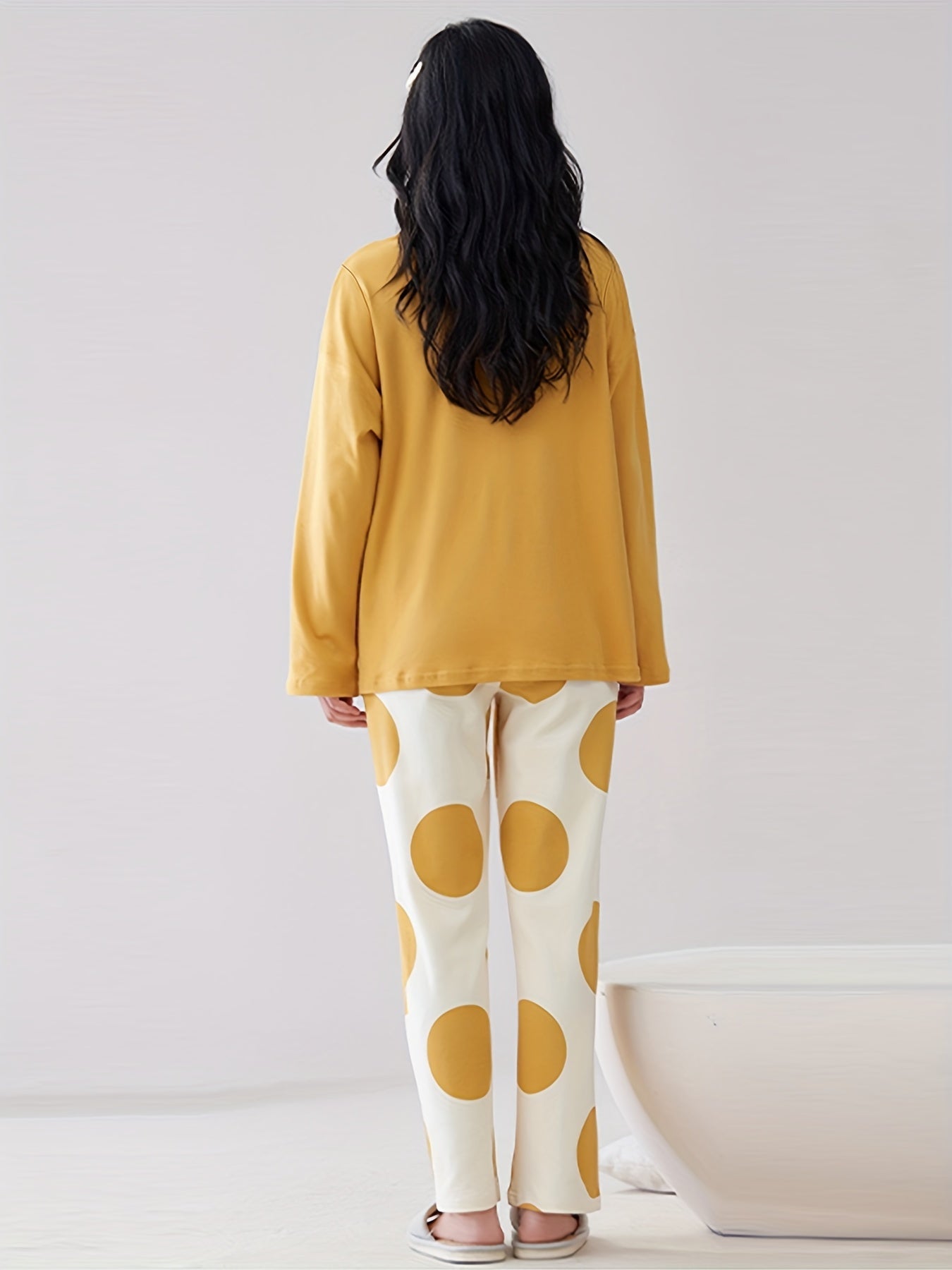 Cartoon Print Pajama Set Long Sleeve Crew Neck Top & Elastic Waistband Pants