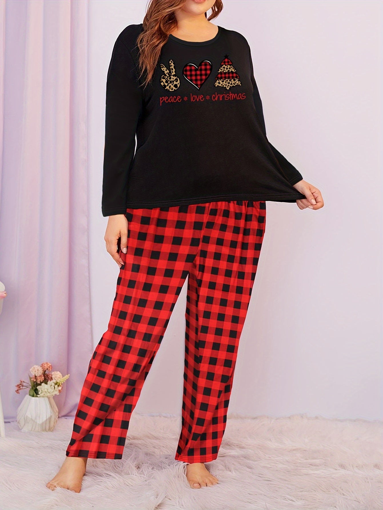 Christmas Pajama Set Women's Graphic Tee & Plaid Pants