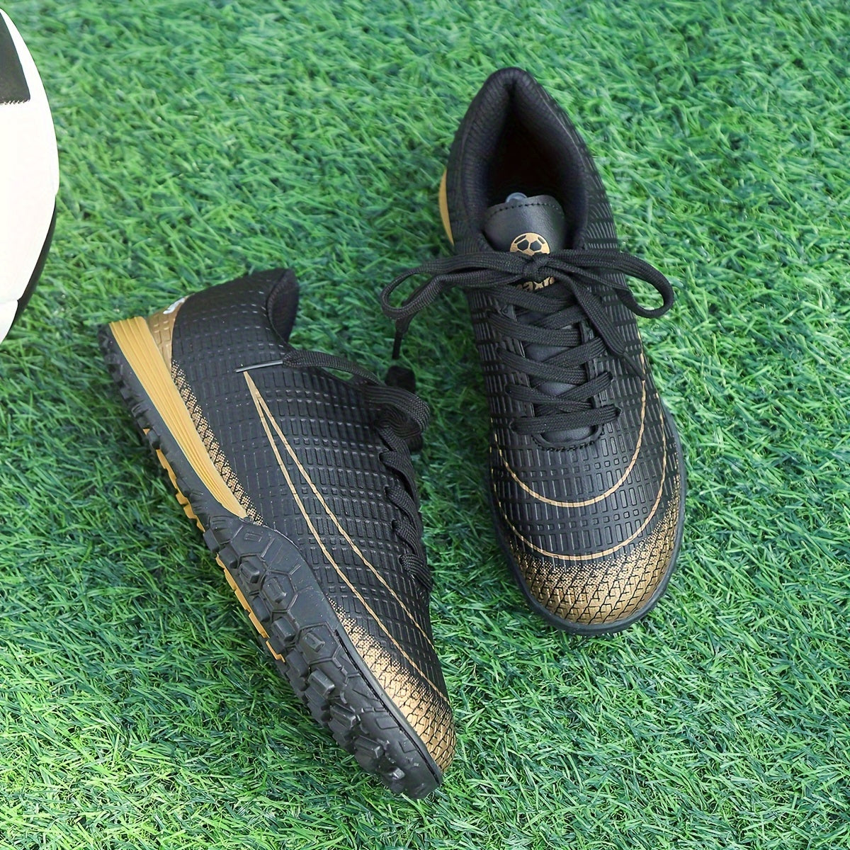 Boy's Turf Football Boots Anti skid Lace Up TF Soccer Cleats