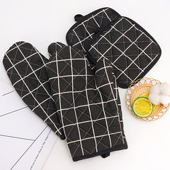 Plaid Pattern Kitchen Baking Gloves Set with Heat Insulation Mat