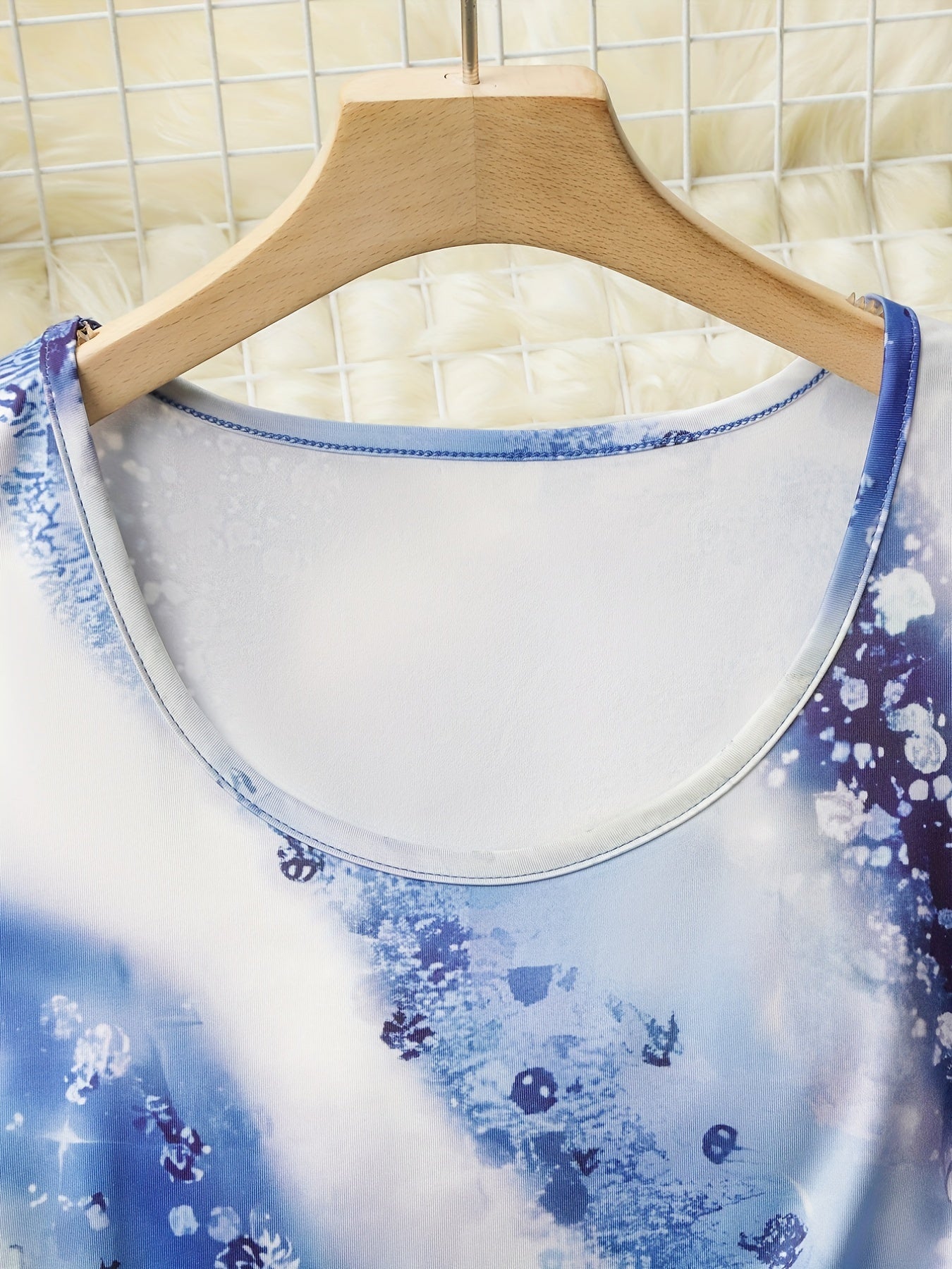 Glitter Starry Sky Print Round Neck Stretch Tank Top