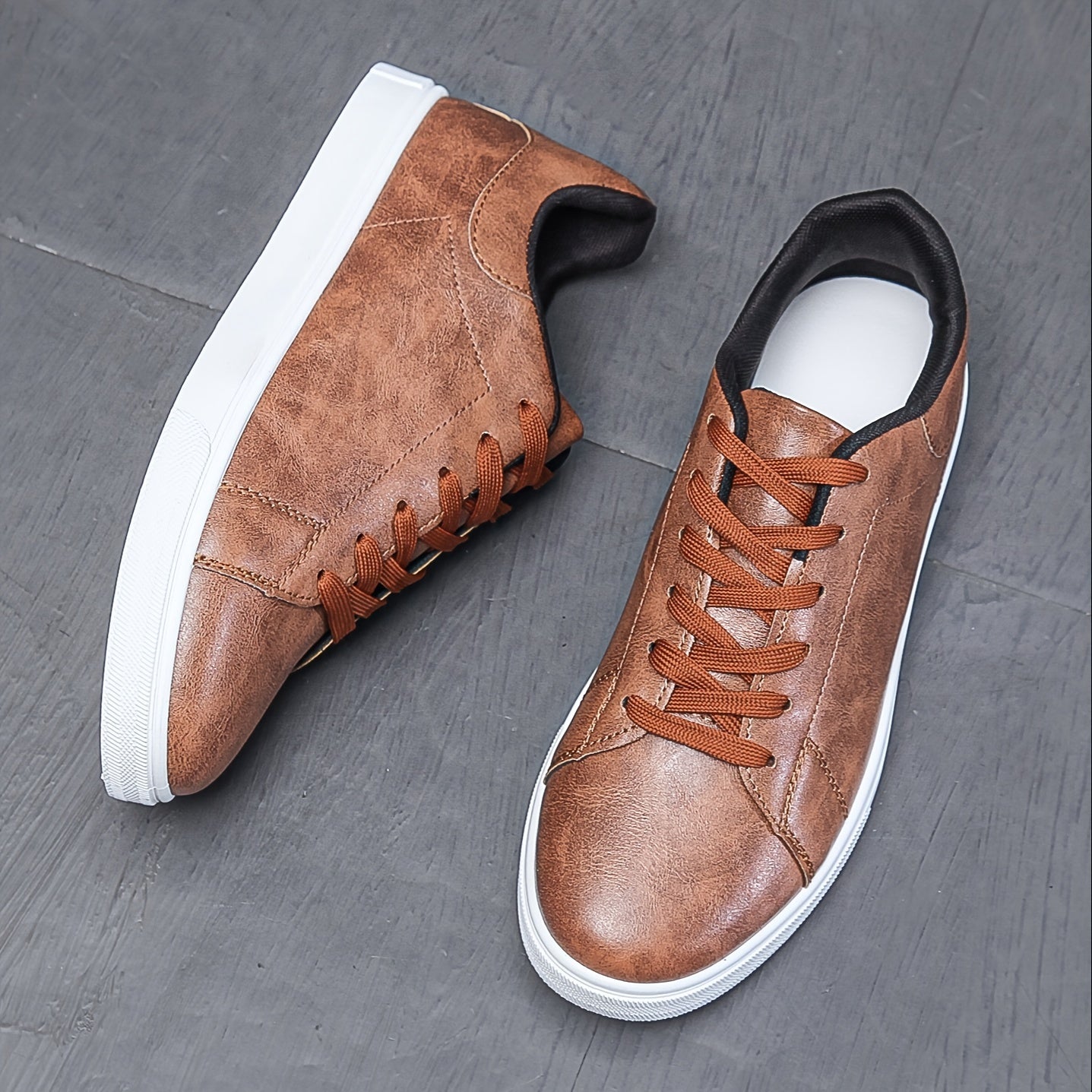 Men's Solid Skate Shoes Comfy Non Slip Casual Lace Up Sneakers
