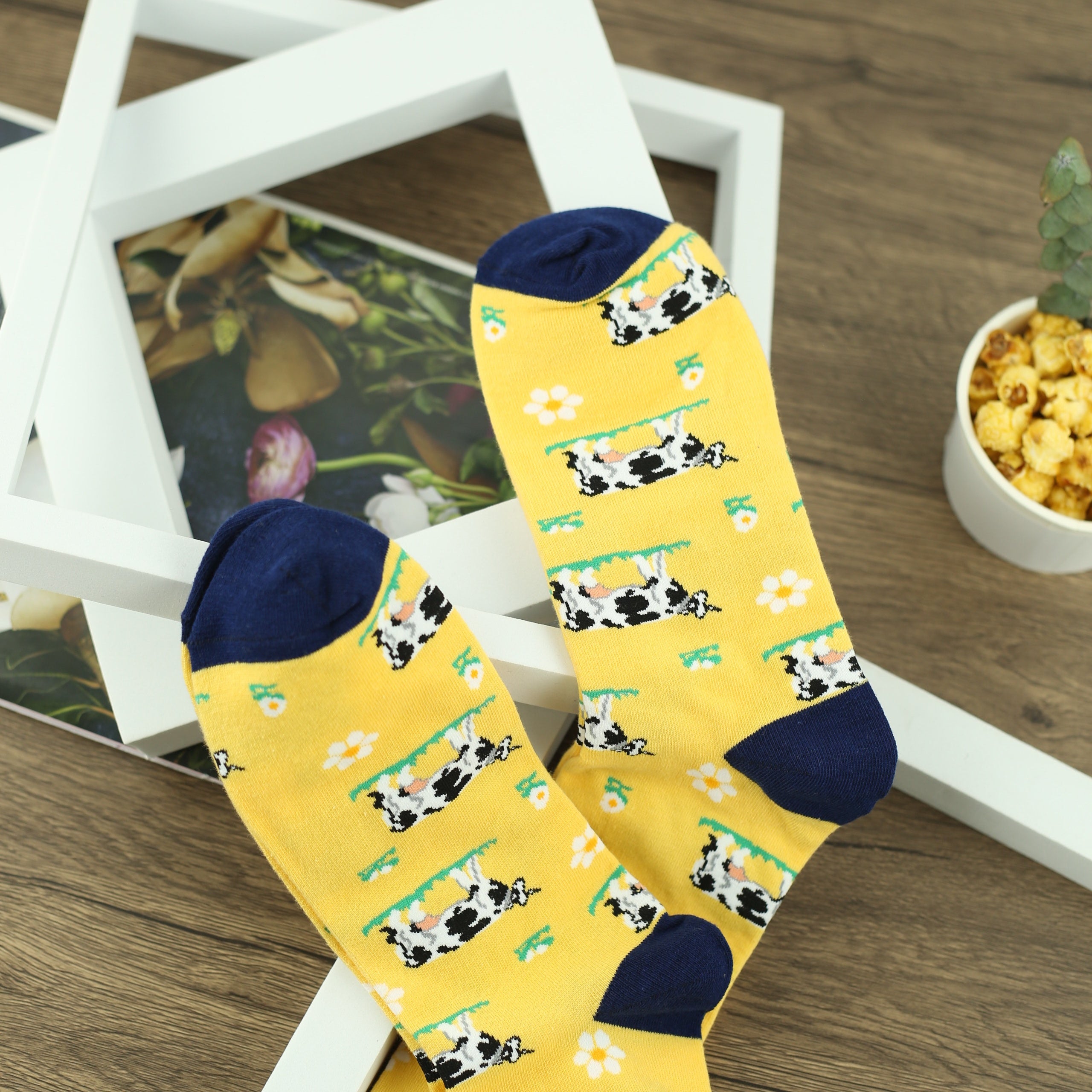 Men's Cartoon Cow Crew Socks x 2 Pairs