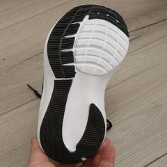 Women's Solid Mesh Sneakers Lace-Up Low Round Toe Breathable Shoes