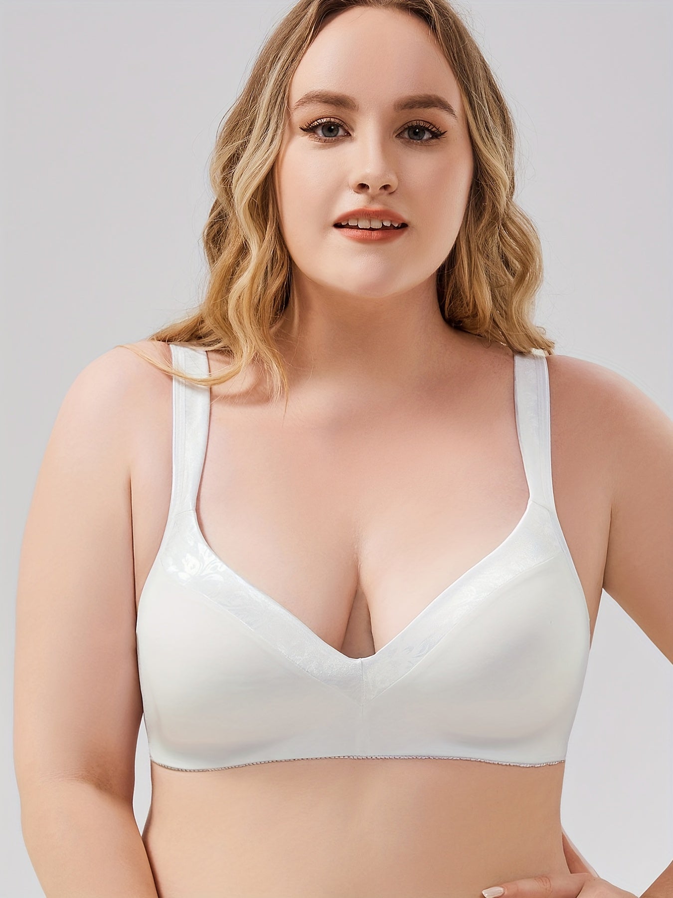 Plus Size Basic Bra Solid Wide Strap Wireless T-shirt Bralette