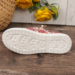 Women's Cartoon Heart Canvas Slip-on Shoes Low Casual Sneaker