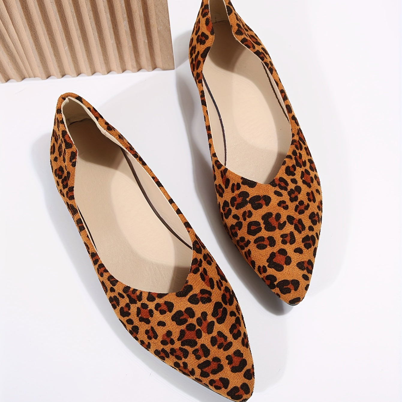 Leopard Print Flat Shoes Pointed Toe Slip On Ballet Flats