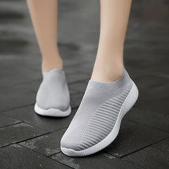 Women's Breathable Knit Sneakers Soft Sole Low Top Casual Shoes