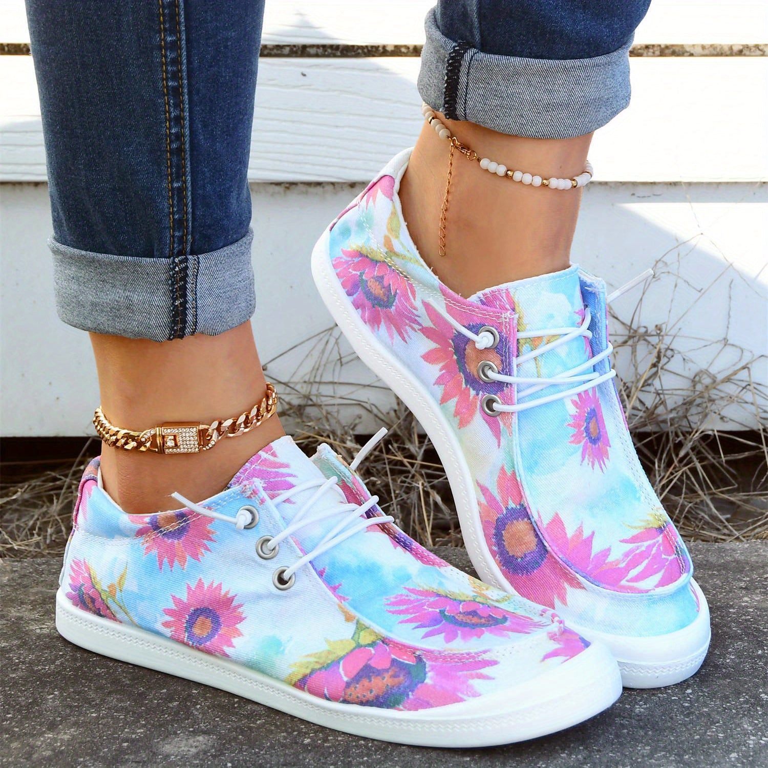 Women's Canvas Low Top Slip On Shoes