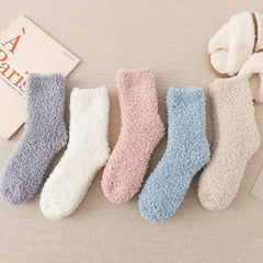 3 Pairs 5 Pairs Plus Size Striped Pattern Soft Fuzzy Socks Set Women's Plush War
