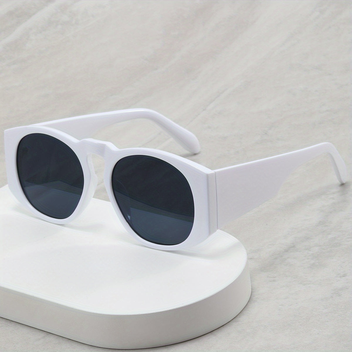 Men's Retro UV400 Sunglasses for Summer Holiday