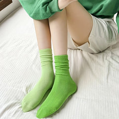 30 Pairs Women's Solid Crew Socks Comfy Breathable Mid Tube Stockings