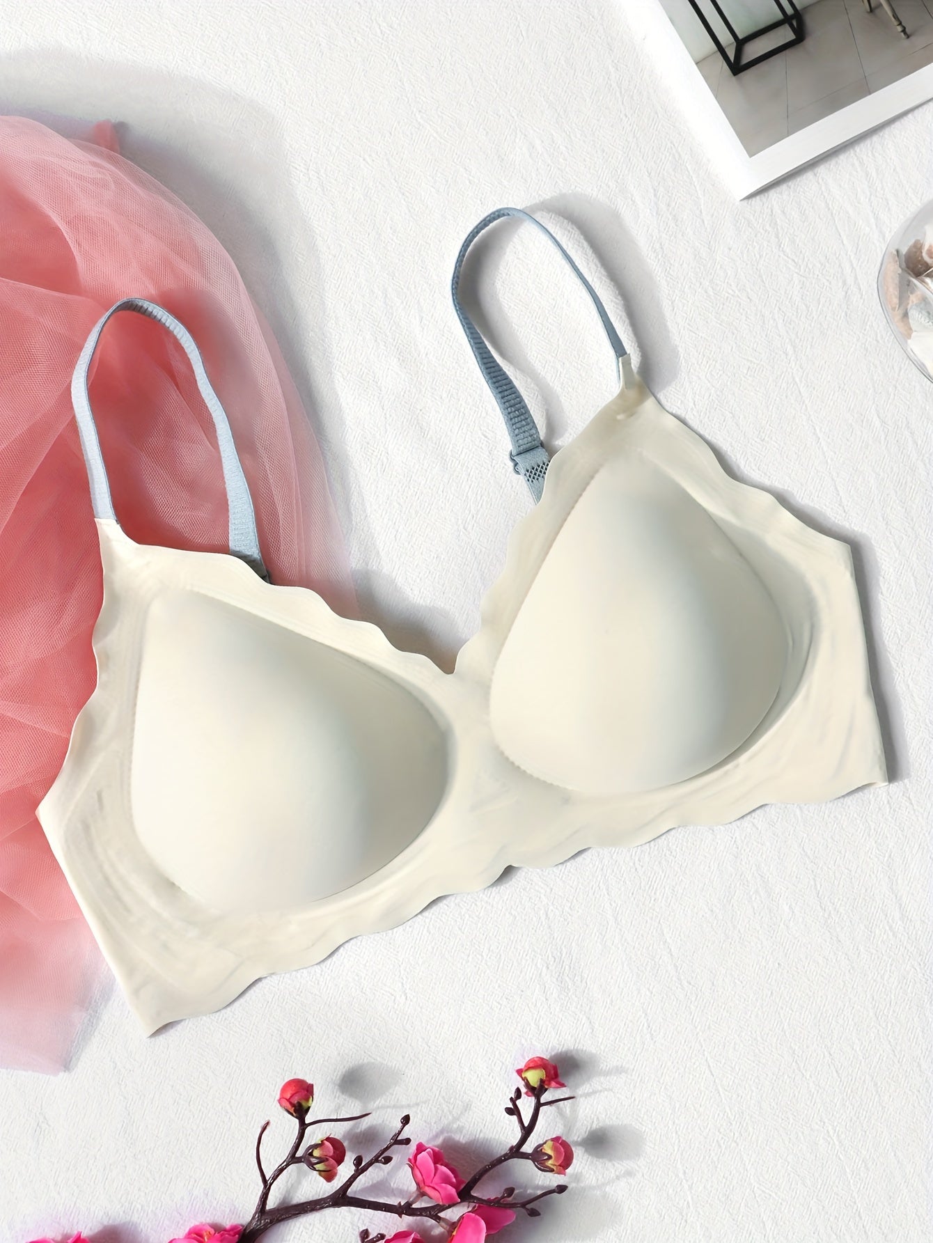 Scallop Trim Wireless Push Up Bra Women's Lingerie