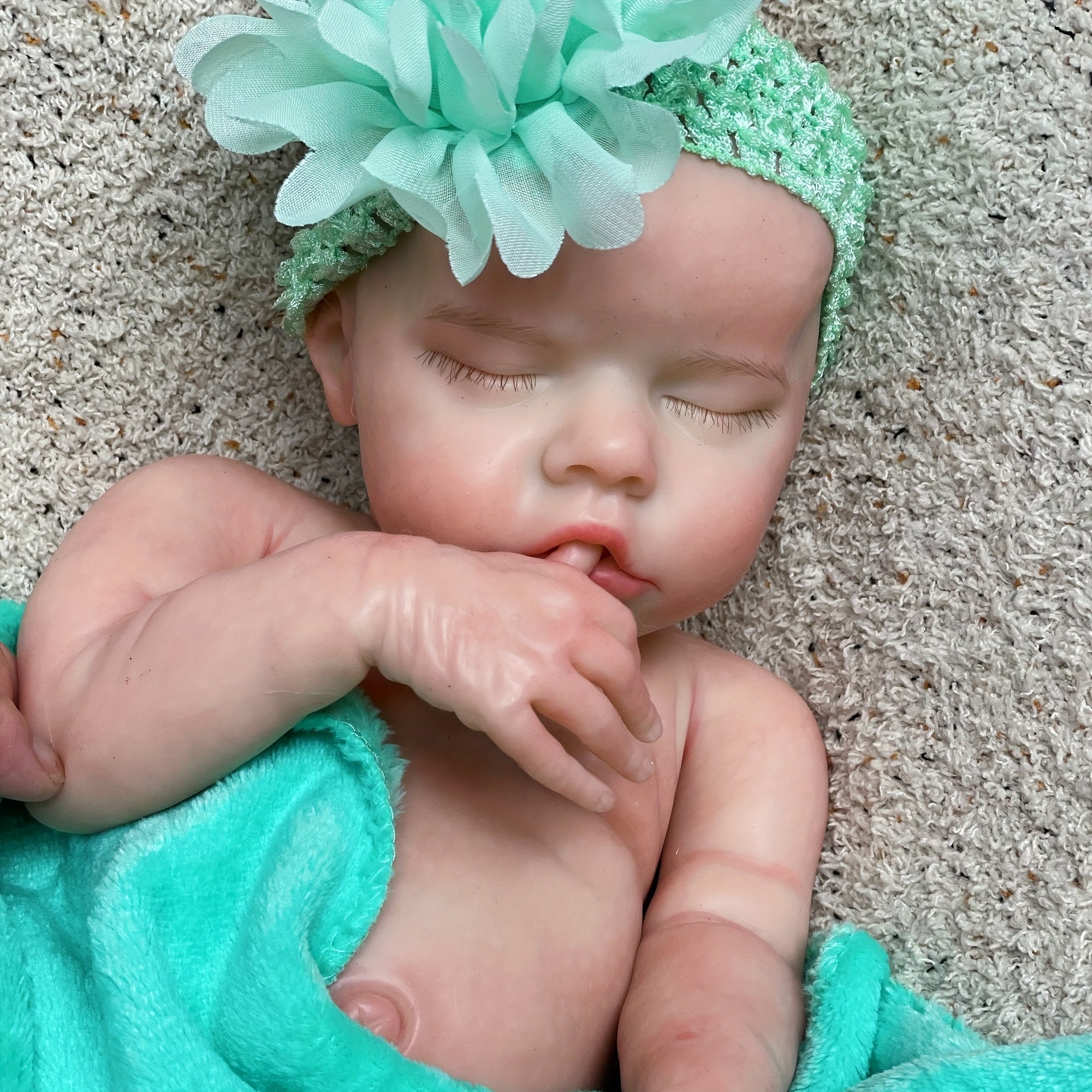 Realistic Silicone Youngsters Girl Doll with Clothes & Bottle