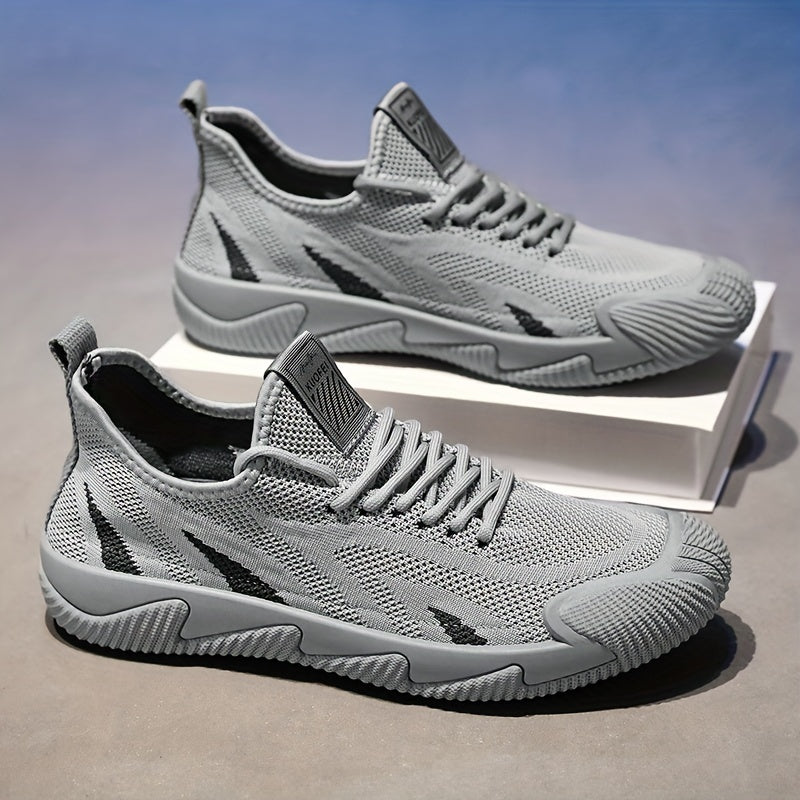 Men's Breathable Sports Shoes Comfortable Non Slip Sneakers for Training