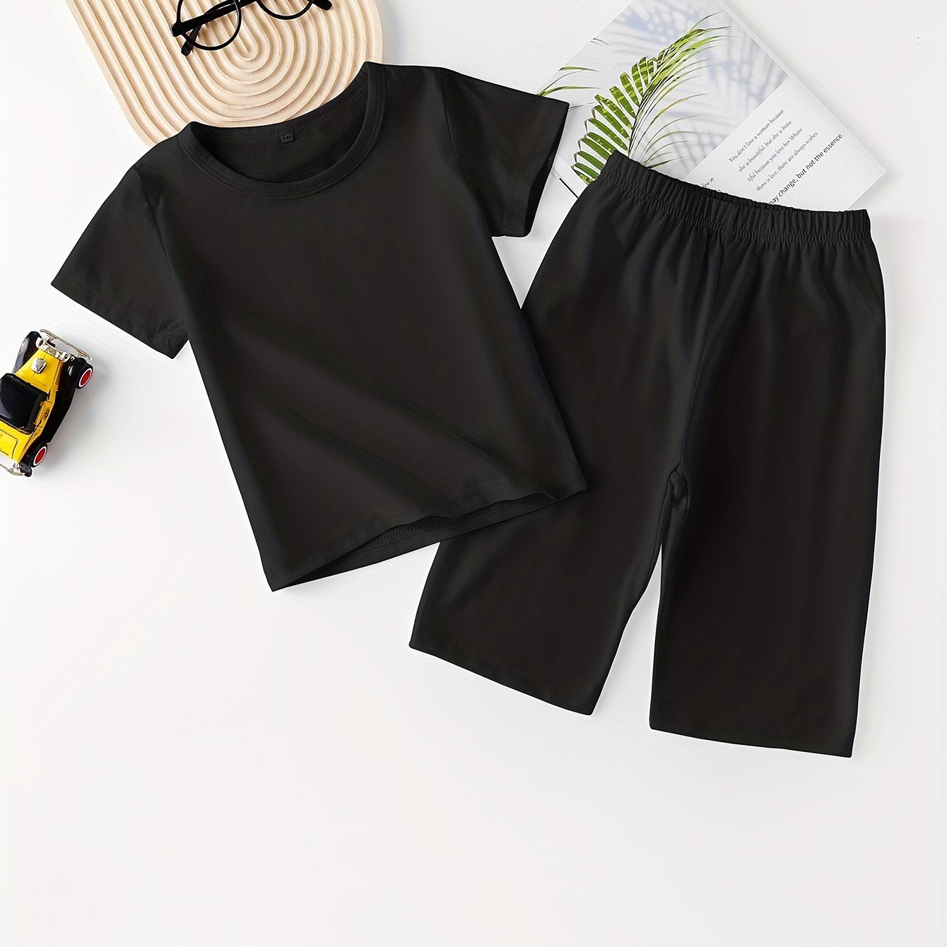 2pcs Kid's Solid Pajamas T shirt & Shorts Set Comfy PJ Set Boy's Loungewear