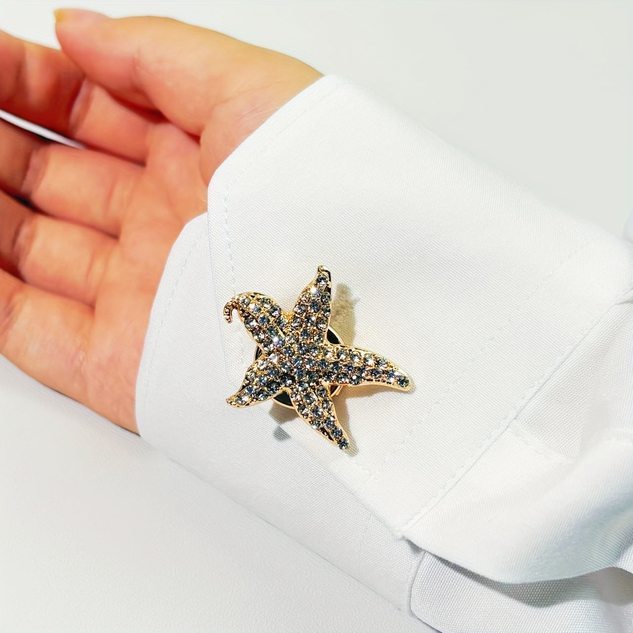 2pcs Starfish Shirt Buttons w/ Brass Base Coastal Decorative Closures