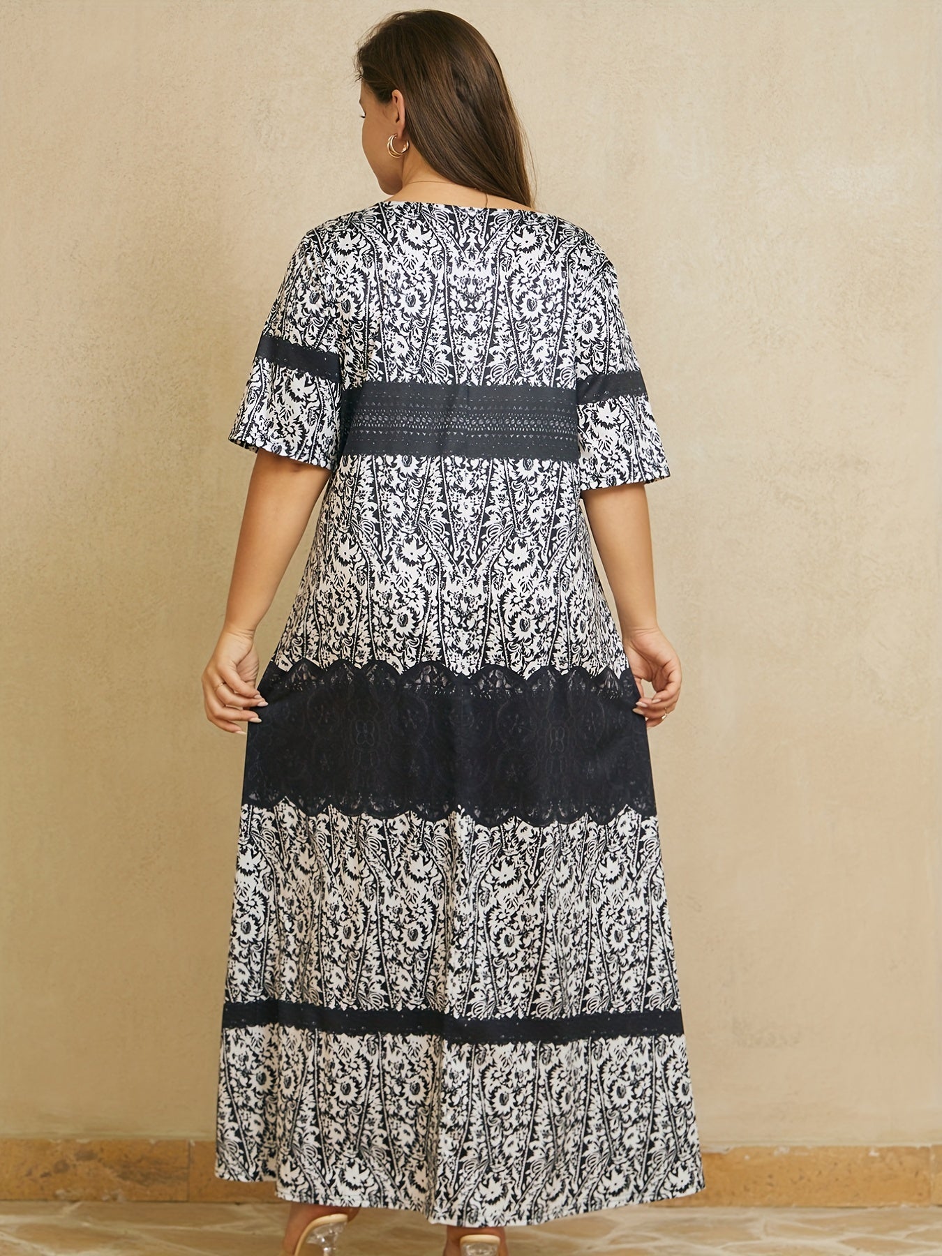 Colorblock Paisley Print V Neck Maxi Dress