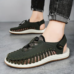 Men's Lightweight Closed Toe Sandals Outdoor Water Shoes