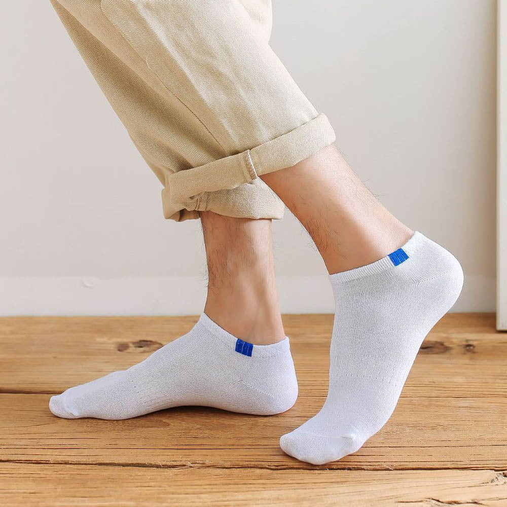 5 Pairs Cotton Mid Calf Sports Socks for Autumn and Winter