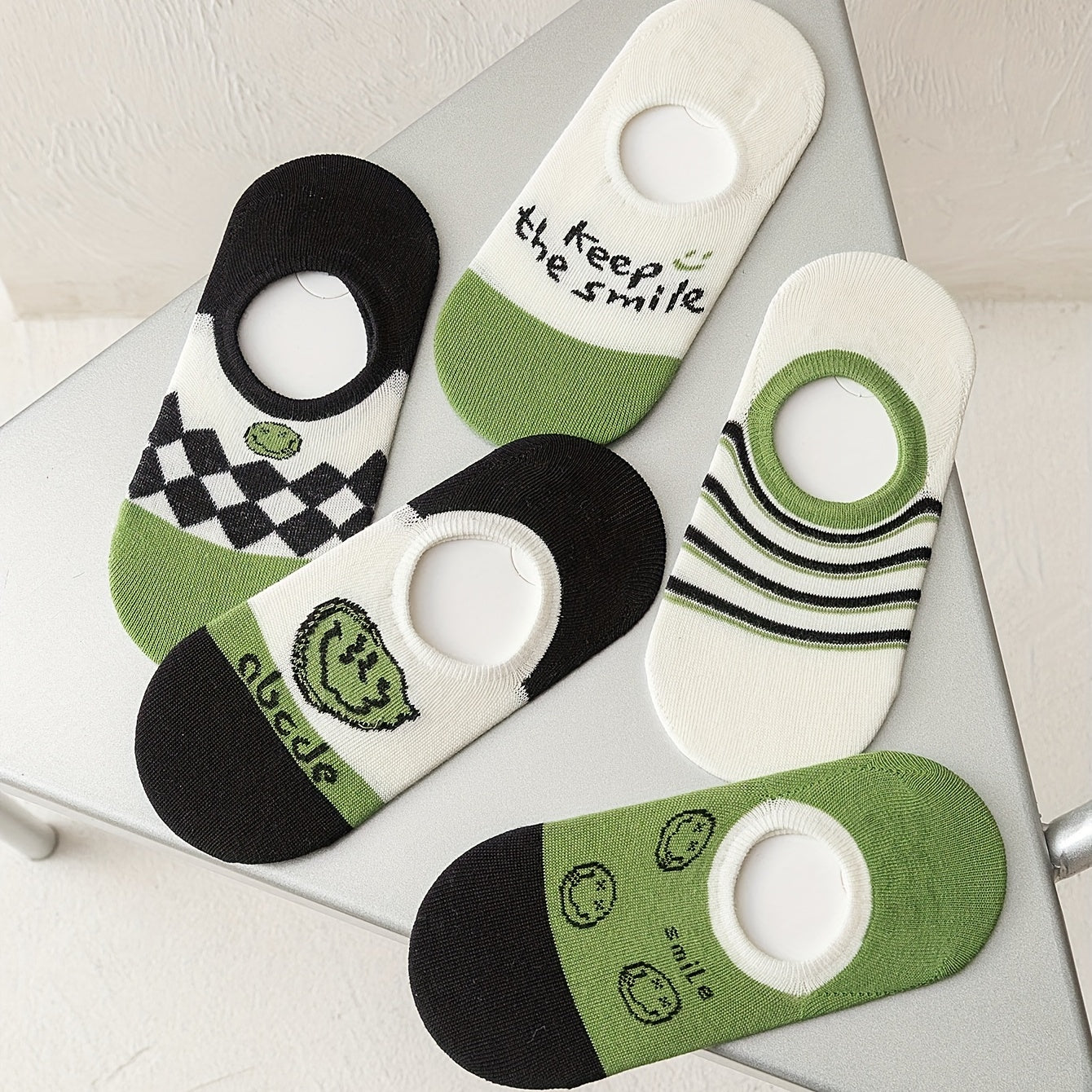 5pairs Happy Face Striped Kids Non-slip Ankle Socks