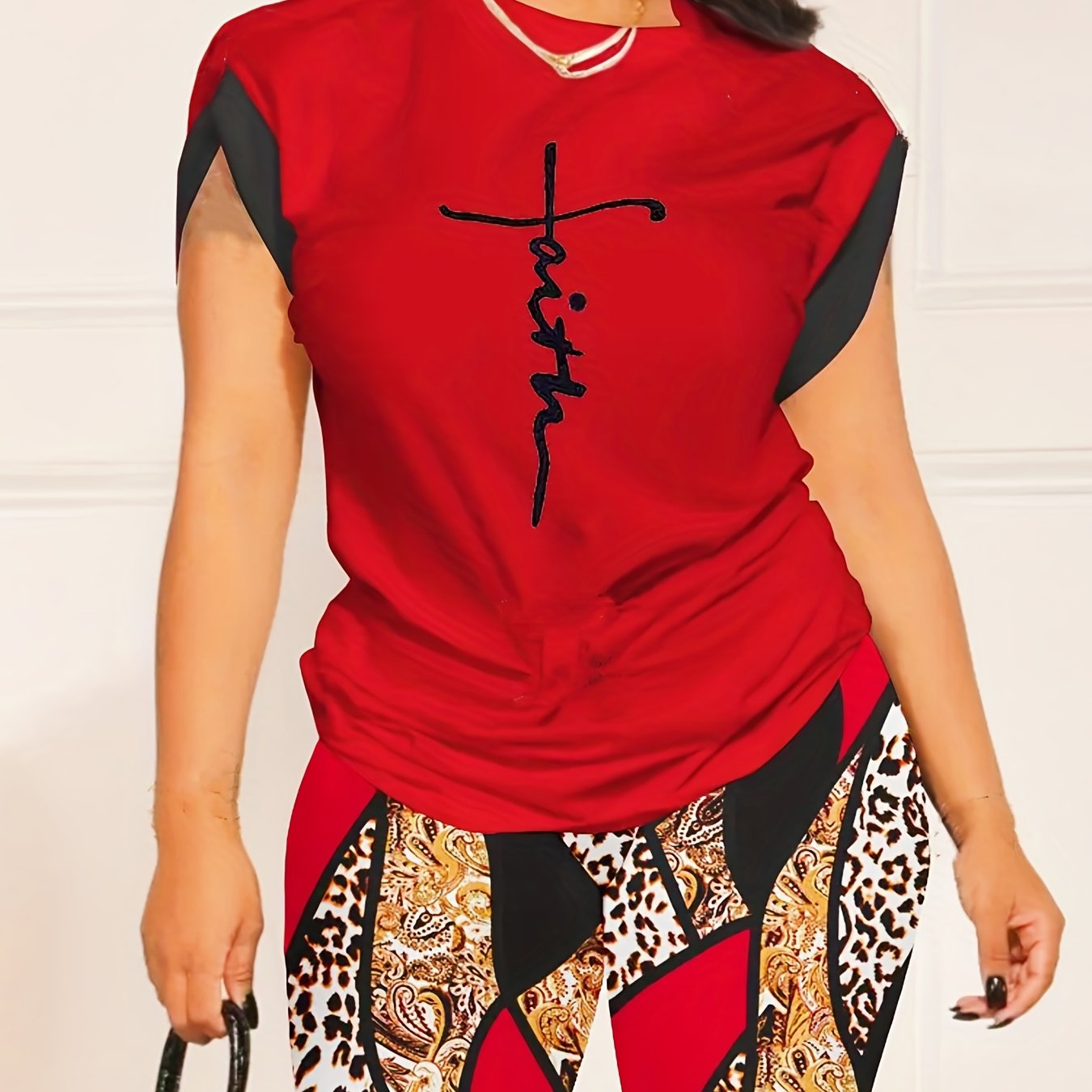 Women's Plus Cross Print Tee & Leopard Shorts Outfit Set