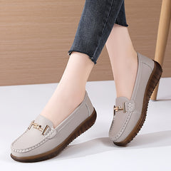 Women's Metal Decor Flat Loafers Soft Slip On Casual Walking Shoes