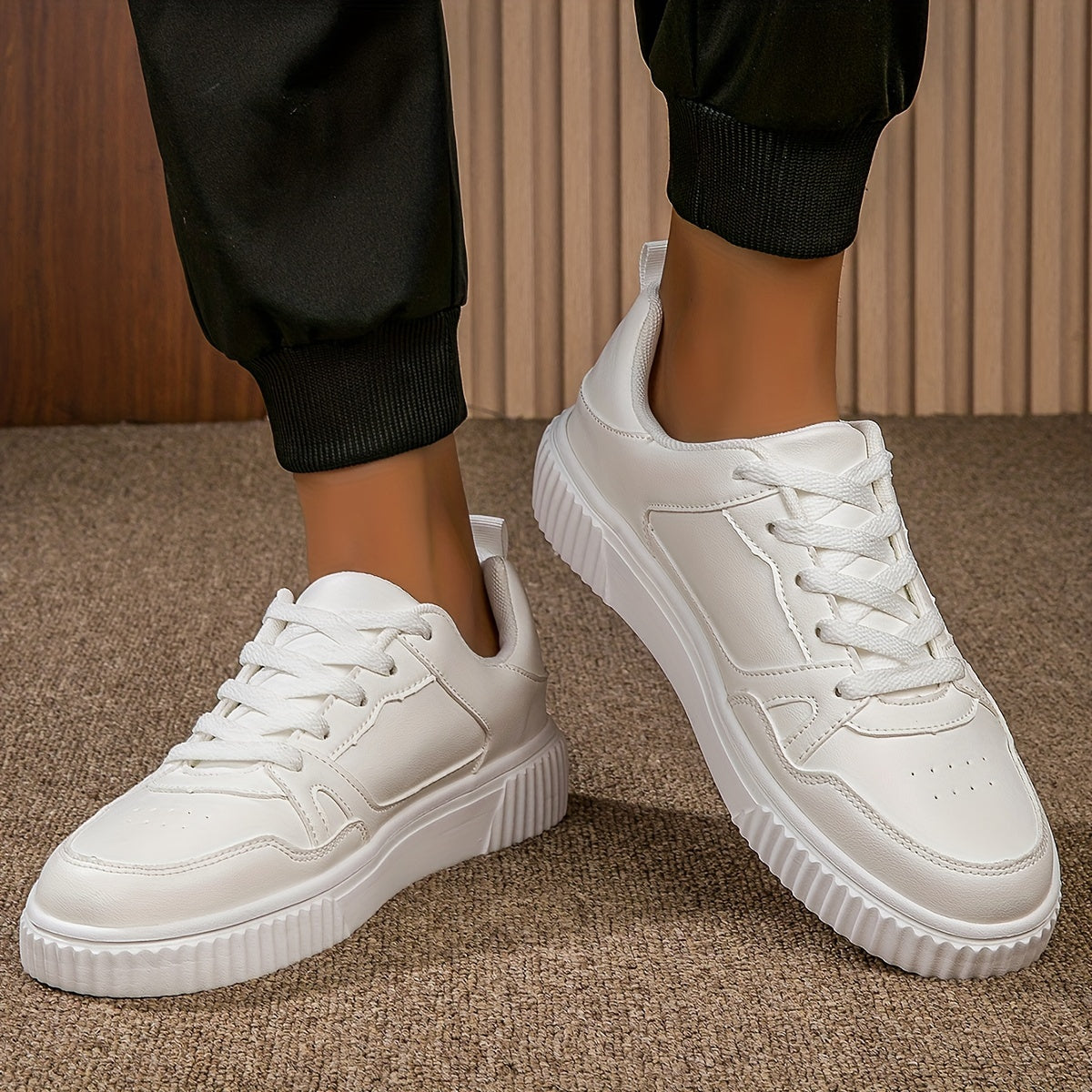 Women's Versatile Skate Shoes Low Platform Lightweight Sneakers