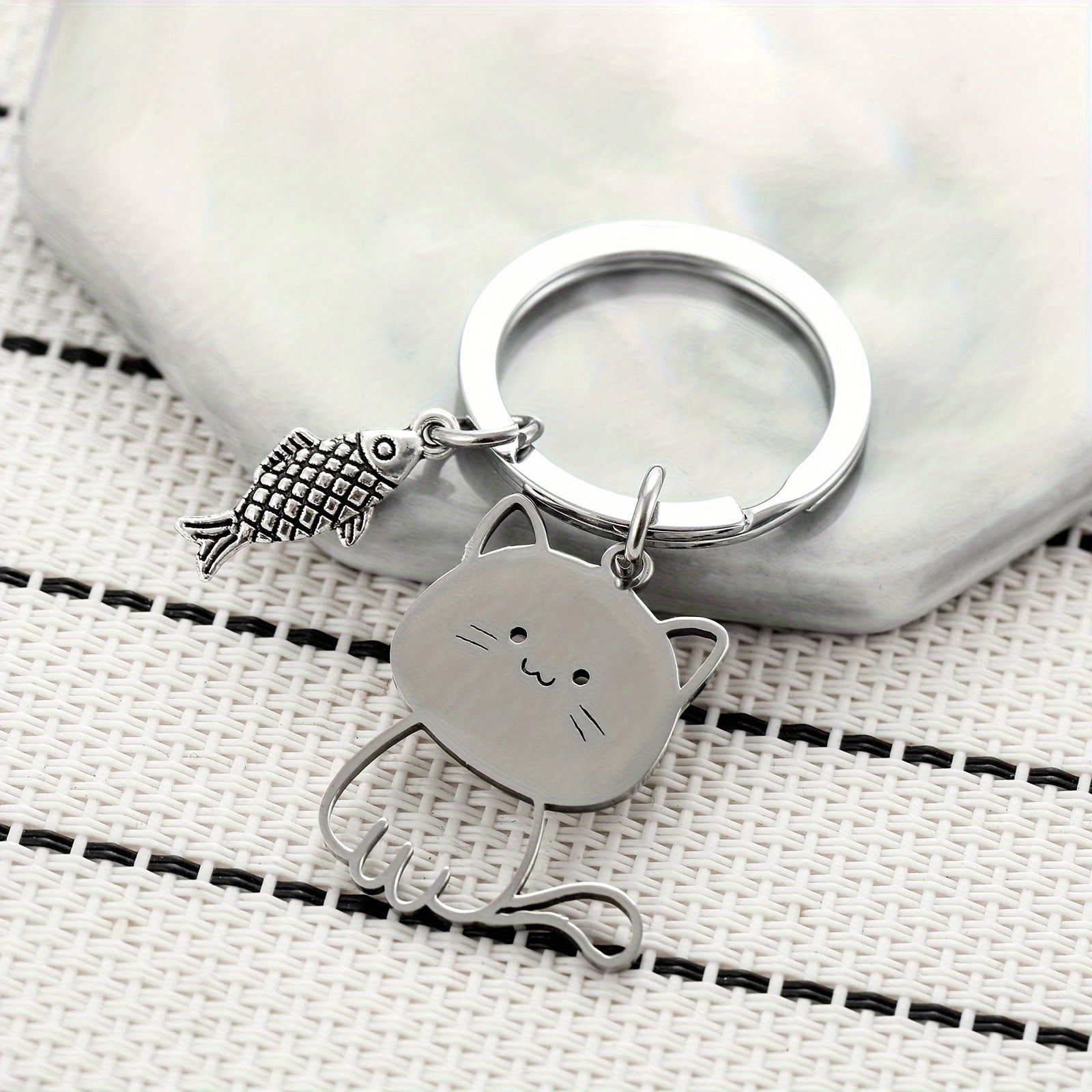 Cat Fish Stainless Steel Keychain Cartoon Metal Hanging Pendant Ornament