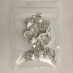 2pcs Antique Silver Cat Animal Pendant for DIY Jewelry