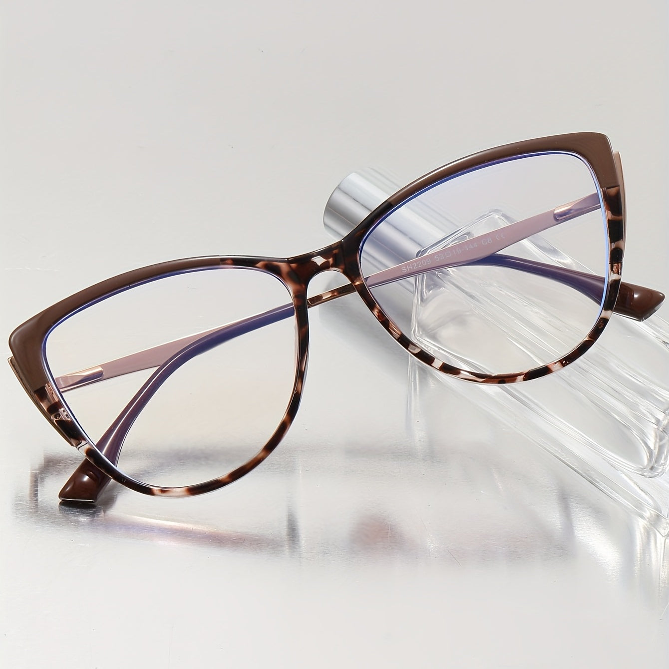 Men's Cat Eye Shape Light Blocking Flat Mirror Glasses