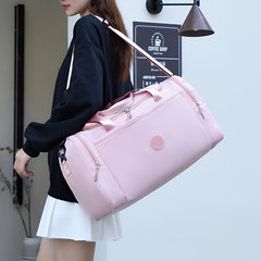 Portable Travel Handbag Waterproof Tear Resistant Fashionable Fitness Bag