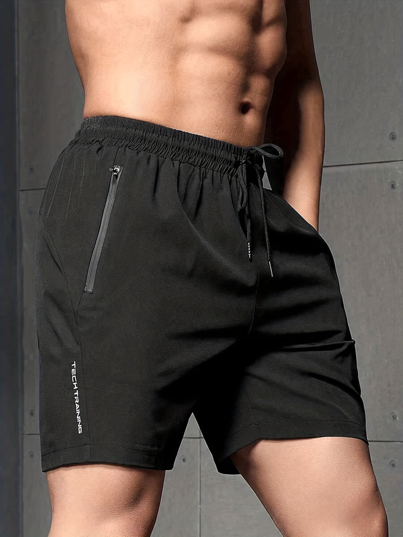 Comfy Active Shorts with Zipper Pockets for Men